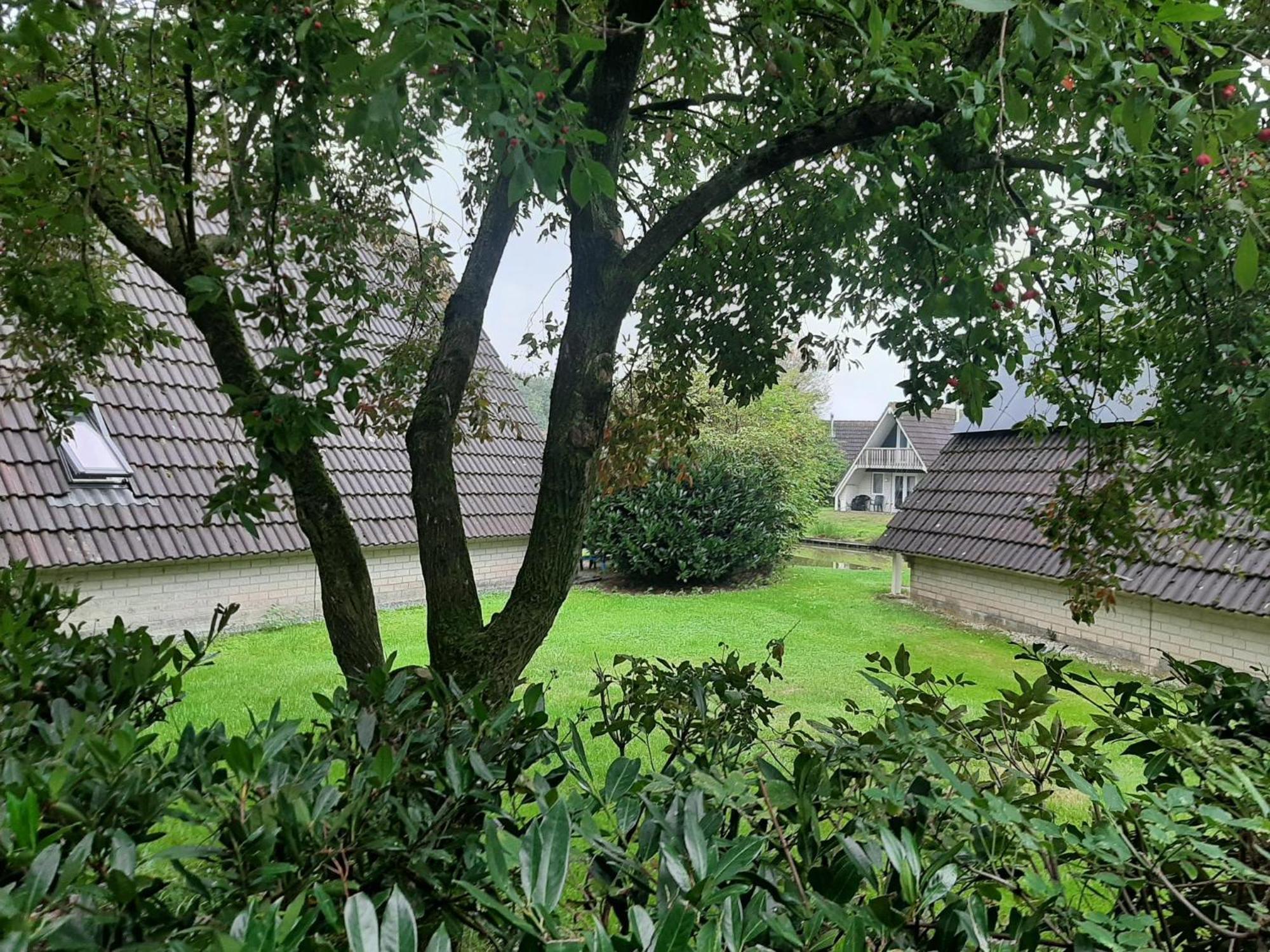 Stijlvol Aan De Visvijver Gramsbergen Bagian luar foto